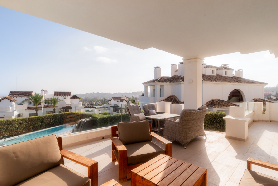 IMPRESIONANTE APARTAMENTO EN MARBELLA