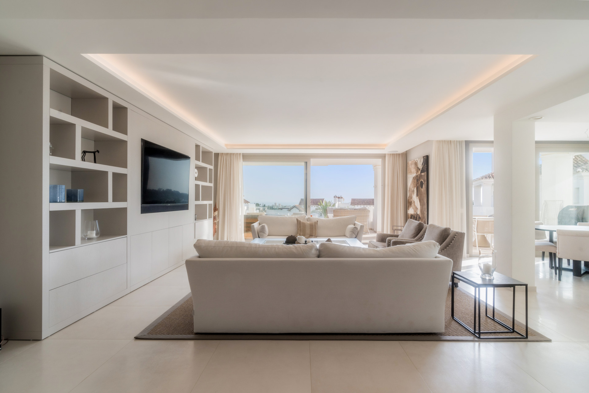 IMPRESIONANTE APARTAMENTO EN MARBELLA