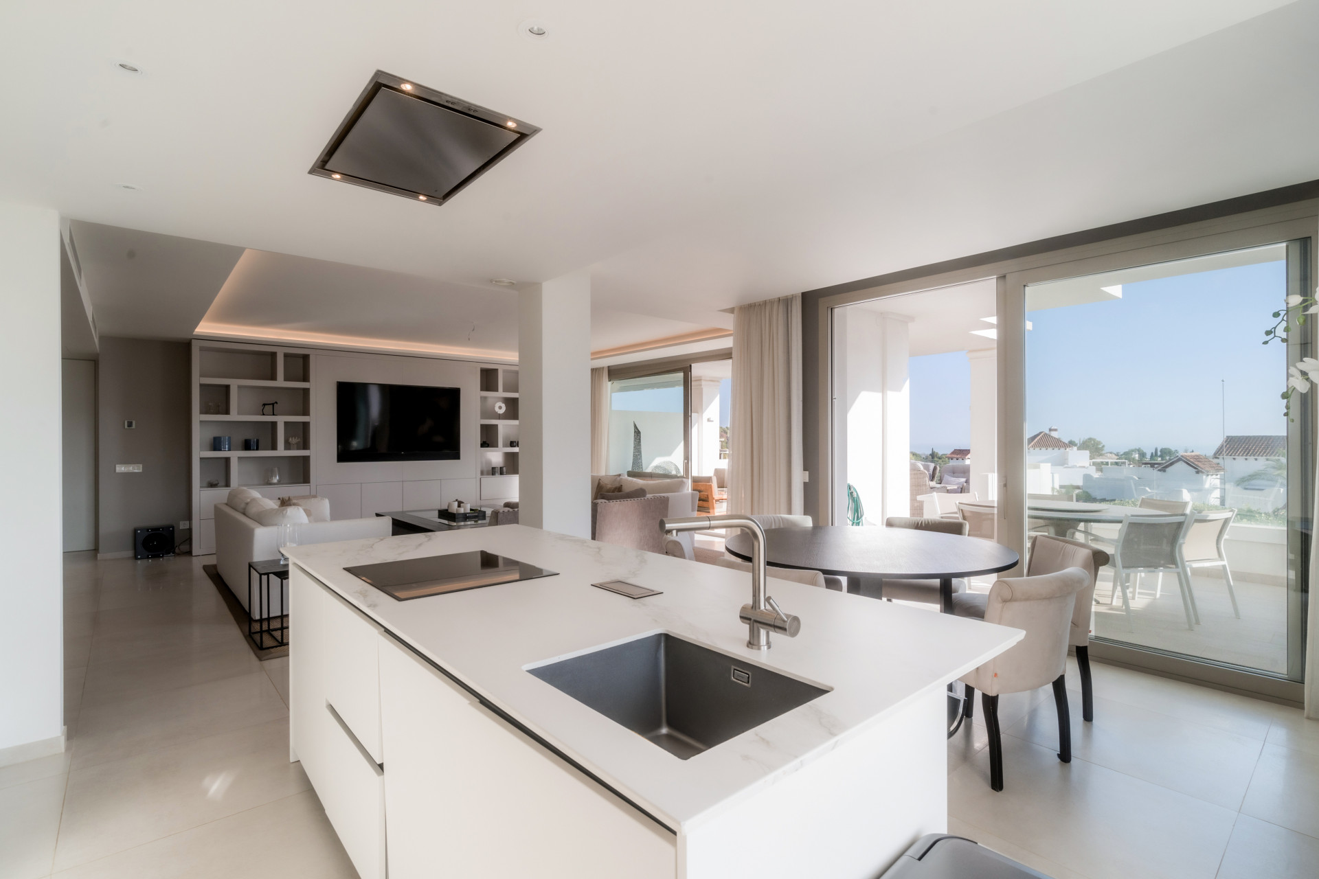 IMPRESIONANTE APARTAMENTO EN MARBELLA