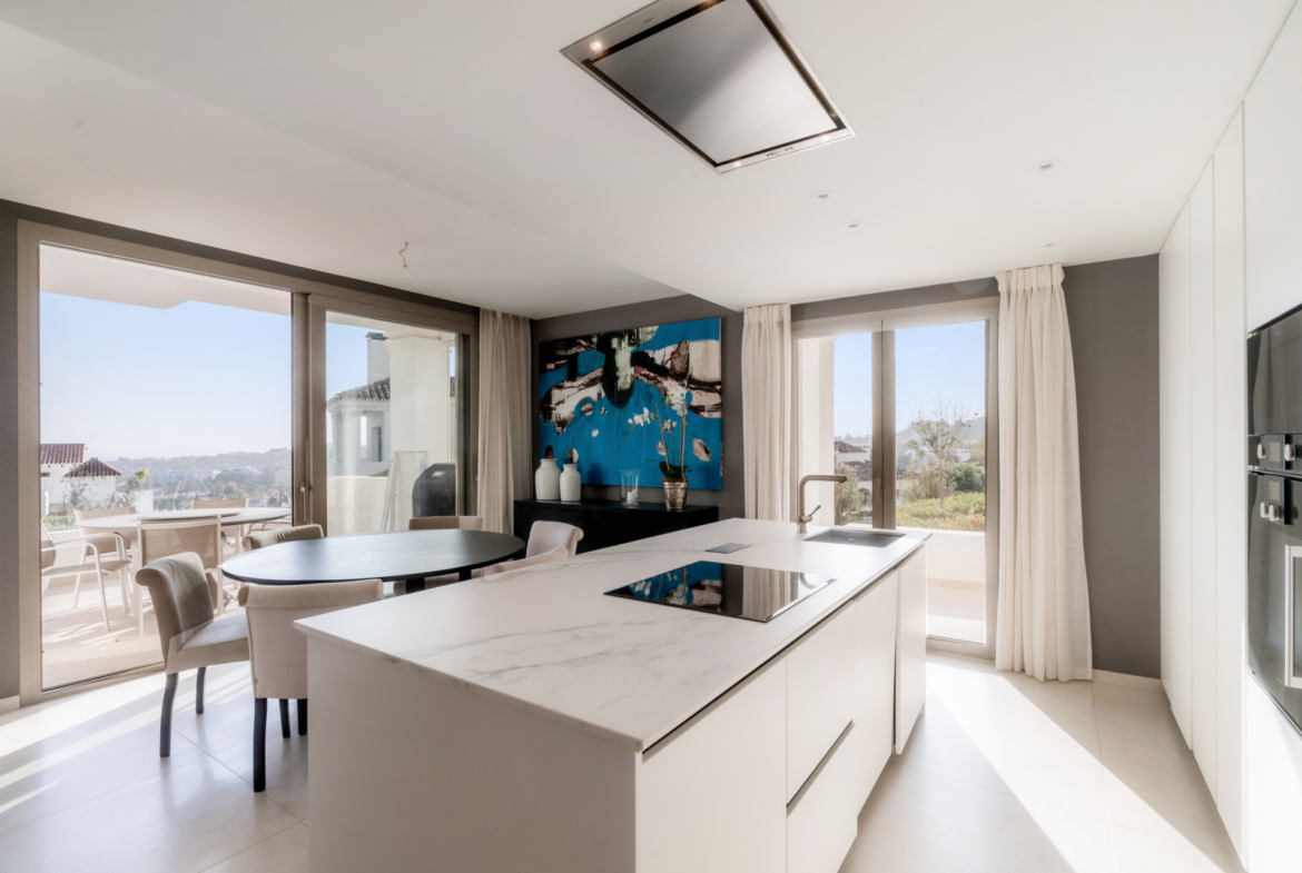 IMPRESIONANTE APARTAMENTO EN MARBELLA