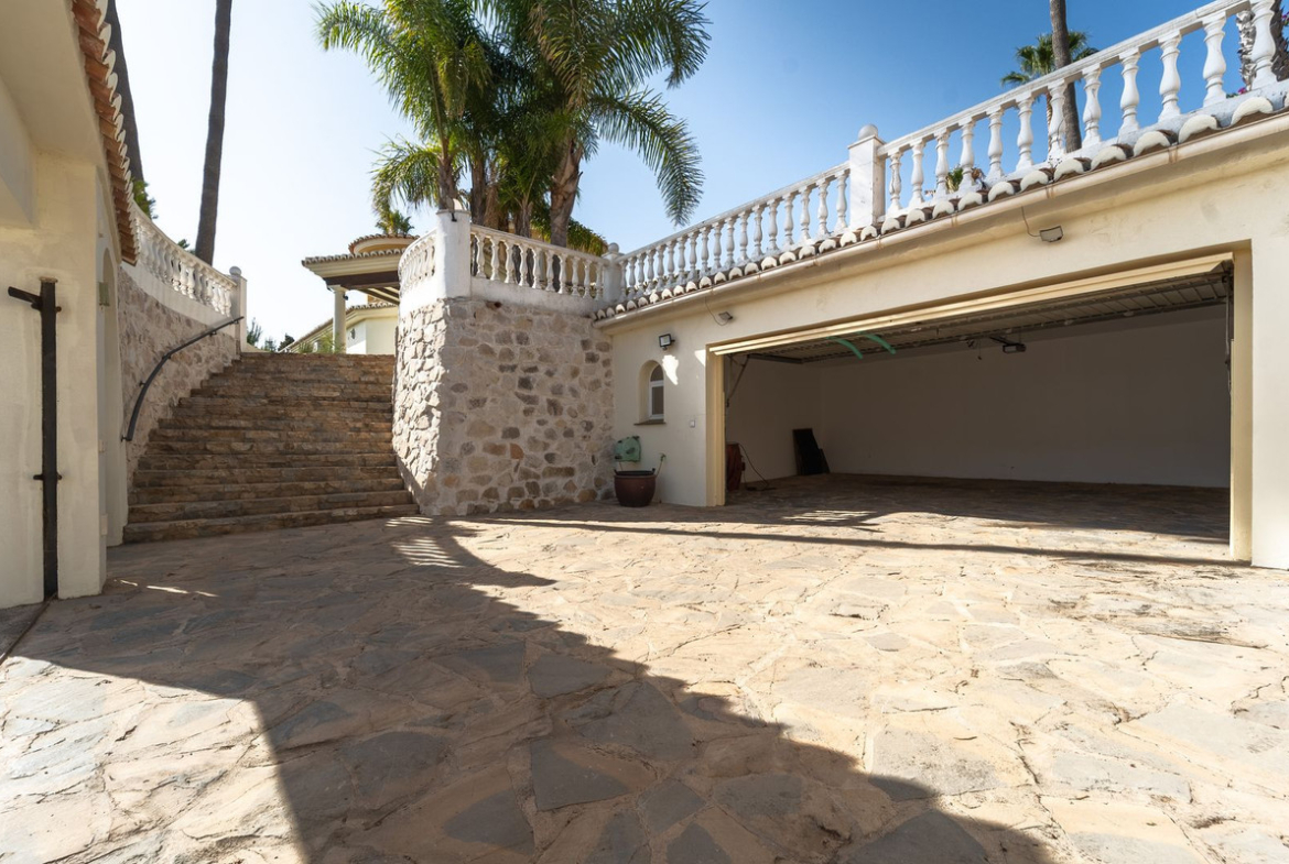 Property 1042-00015P