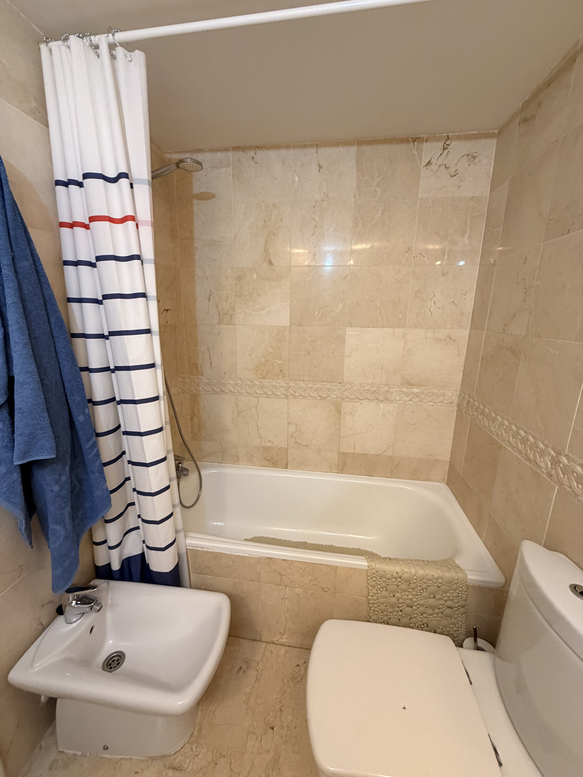 Property 1042-00011P