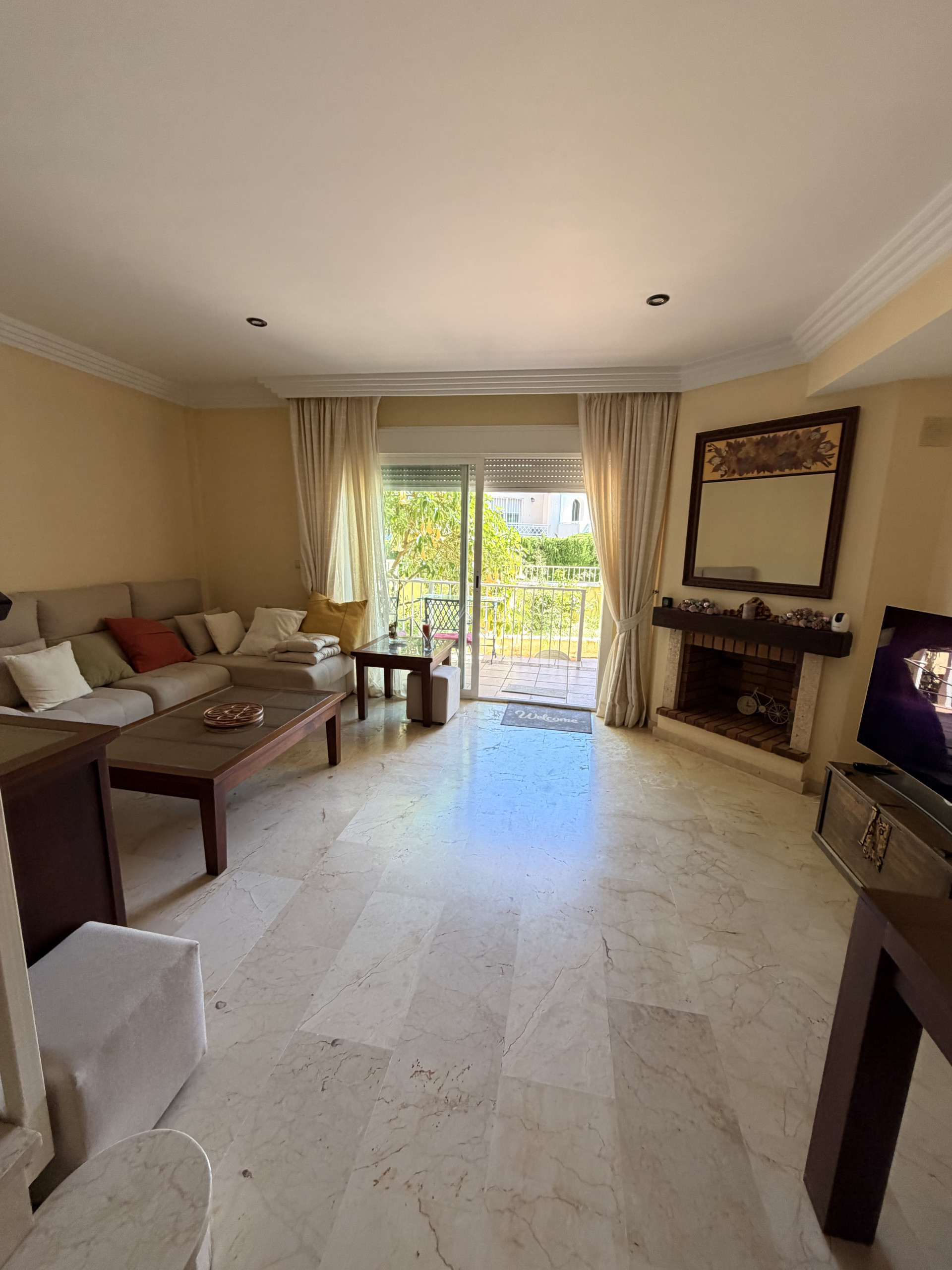 Property 1042-00011P