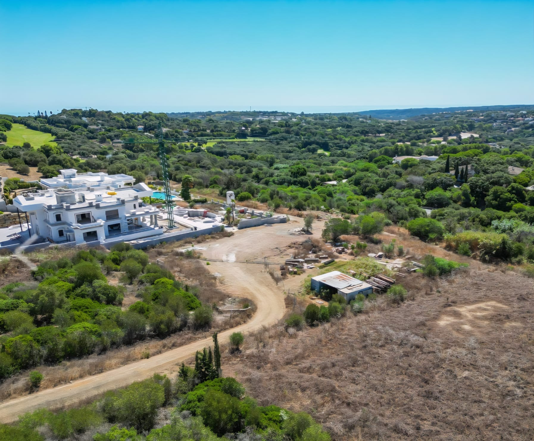 Magnífica parcela edificable situada en La Reserva de Sotogrande, en venta.