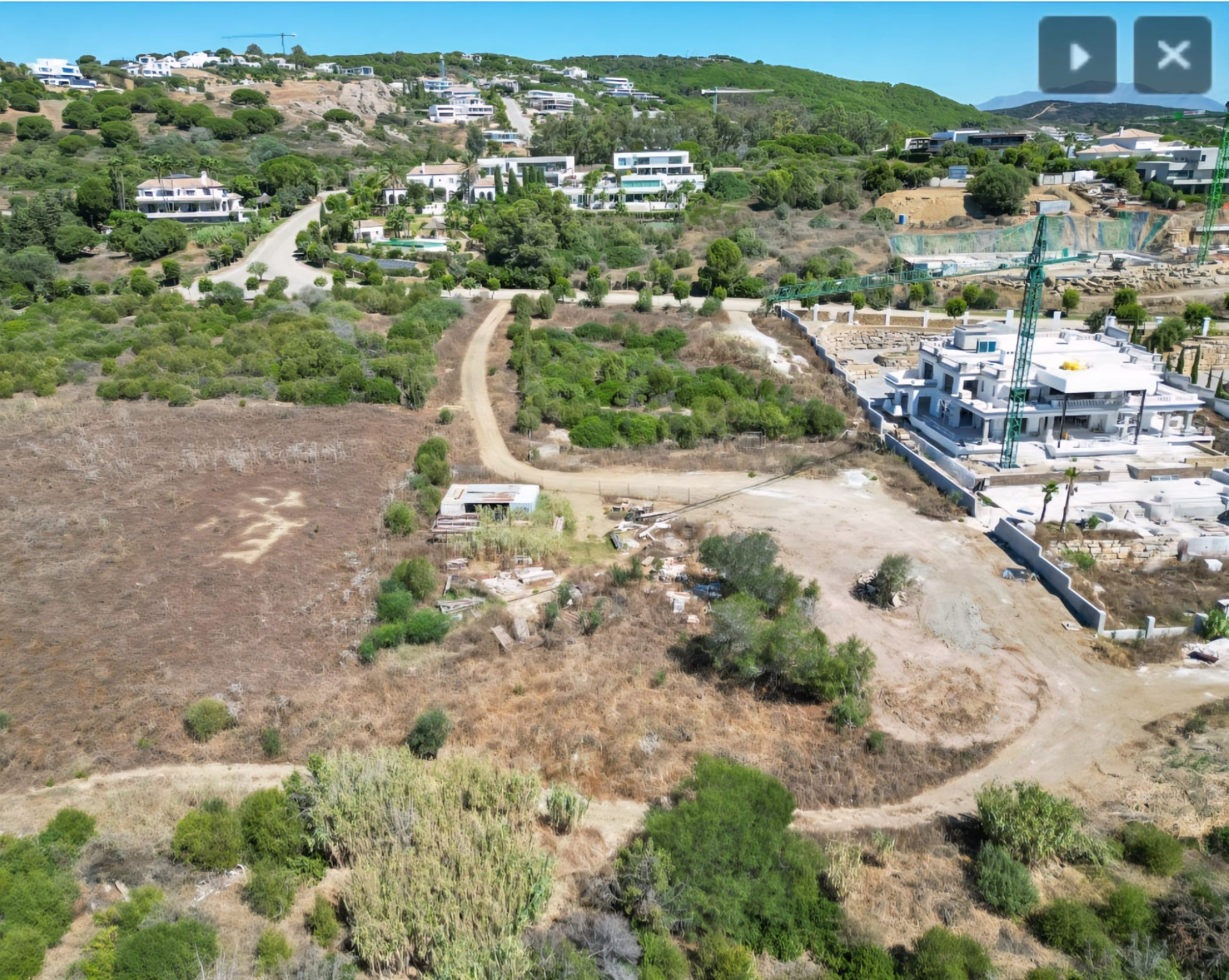 Magnífica parcela edificable situada en La Reserva de Sotogrande, en venta.