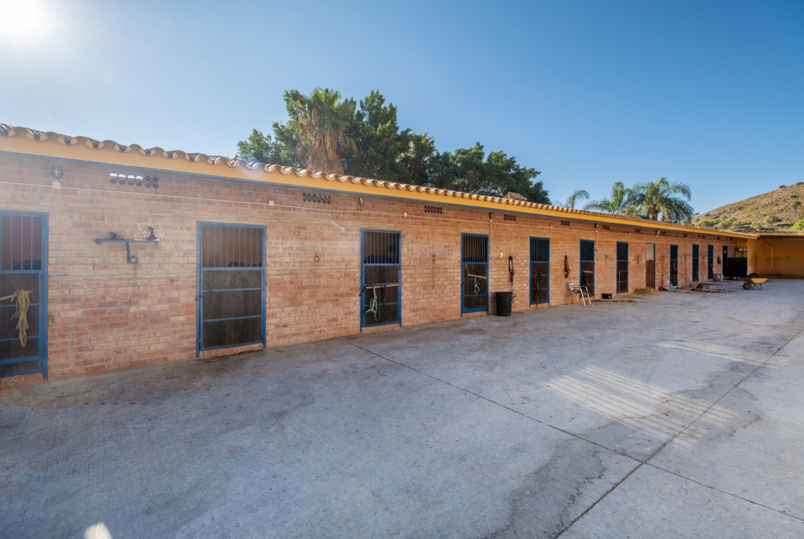 Property 1042-00007P