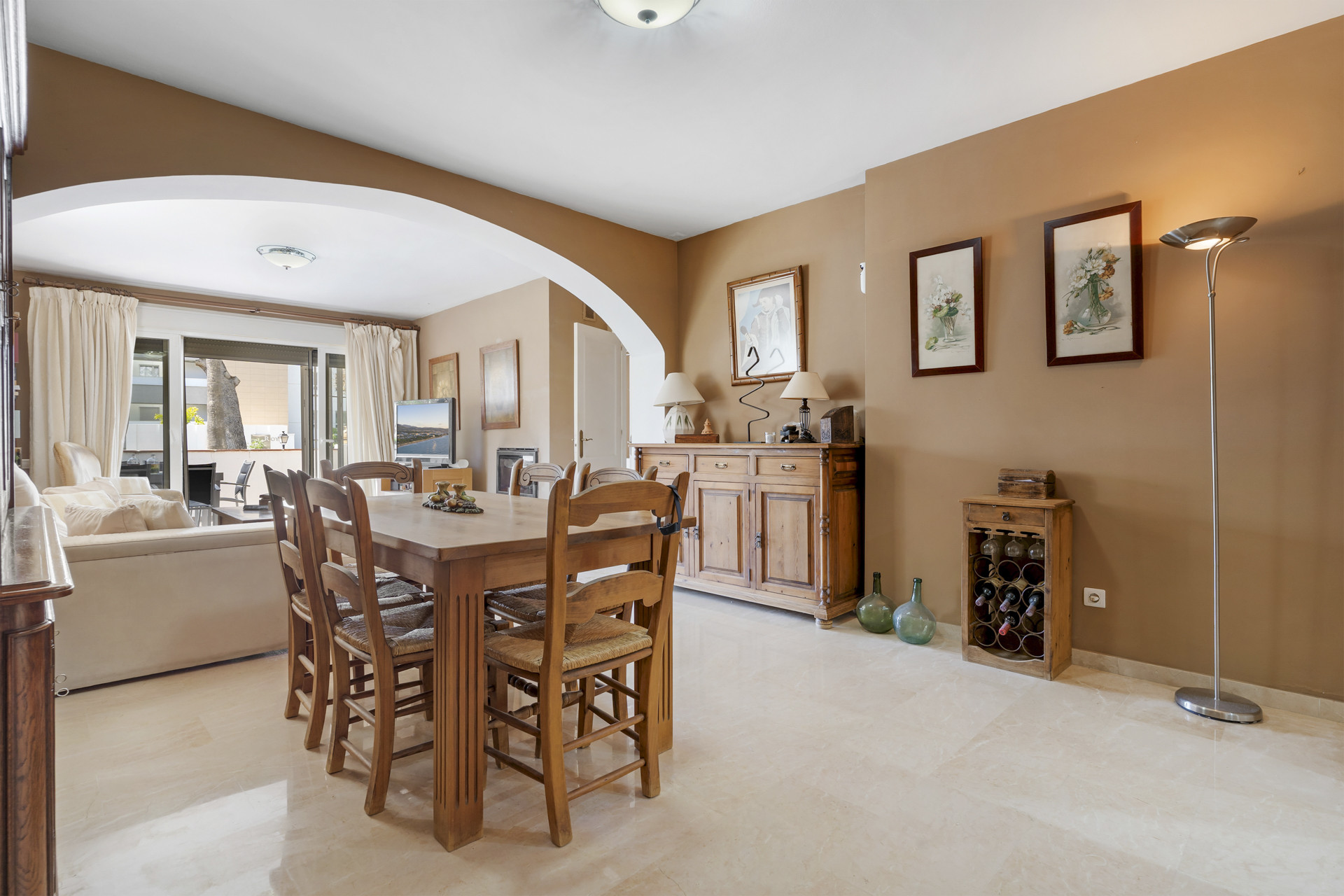 Property 1042-00017P