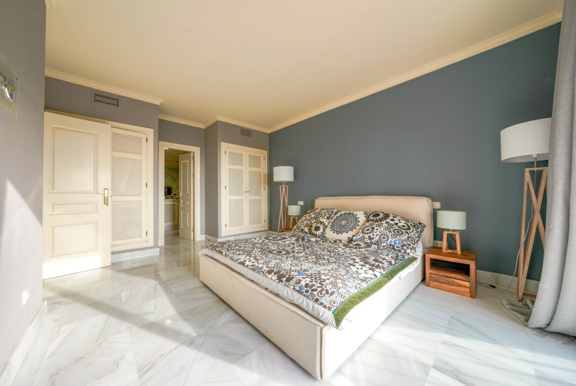 Property 1042-00018P