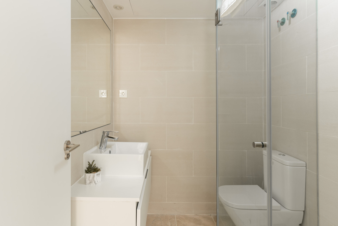 Property 1042-00019P