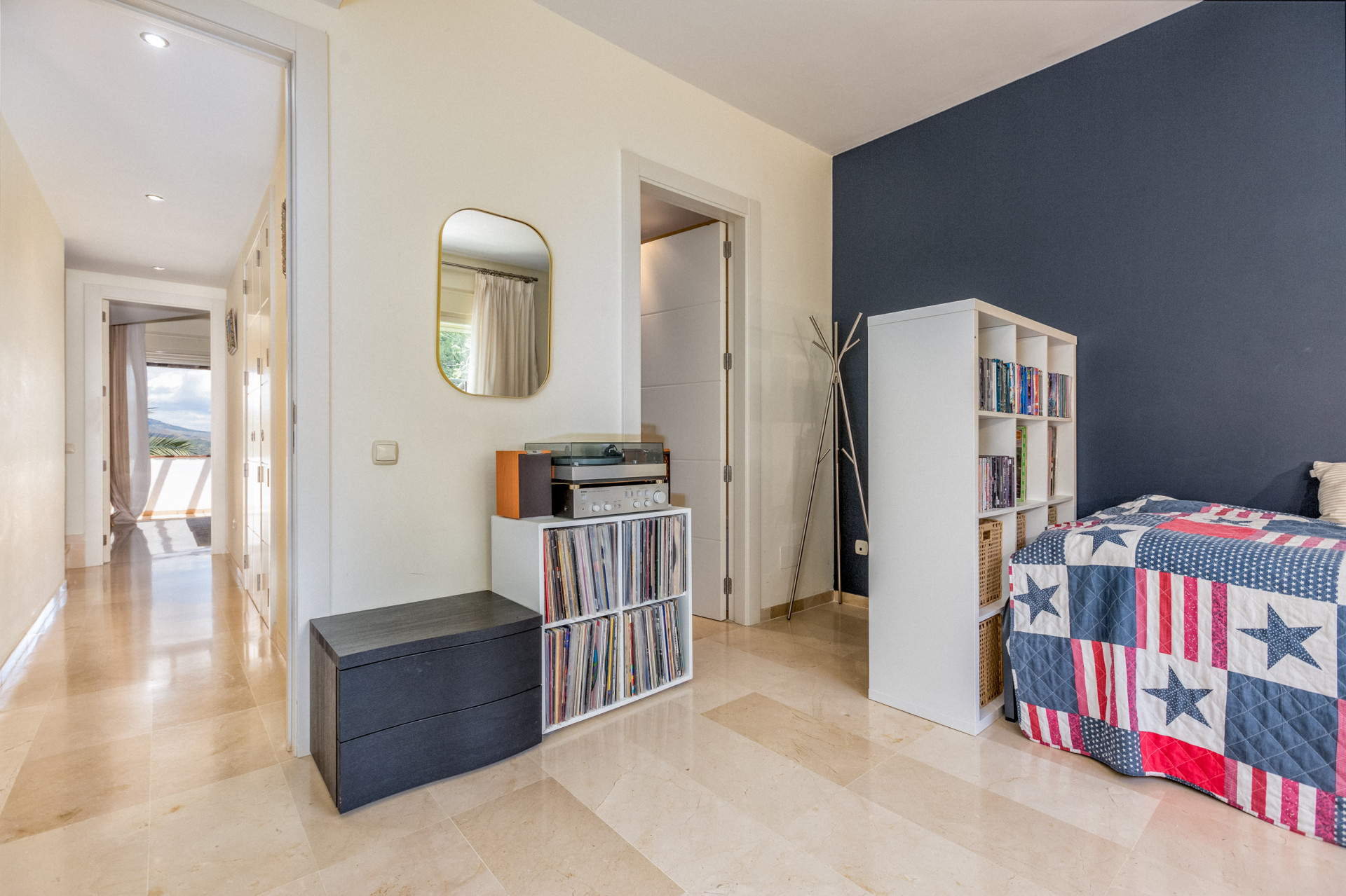 Property 1042-00020P