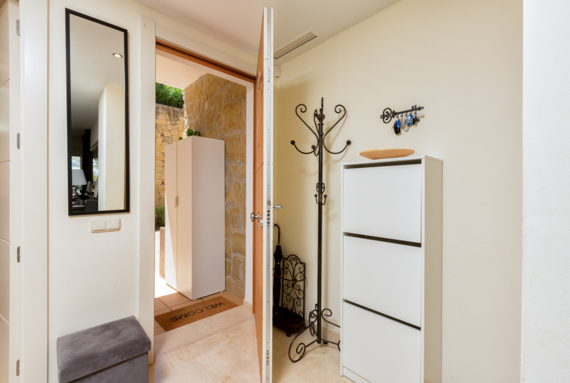 Property 1042-00020P