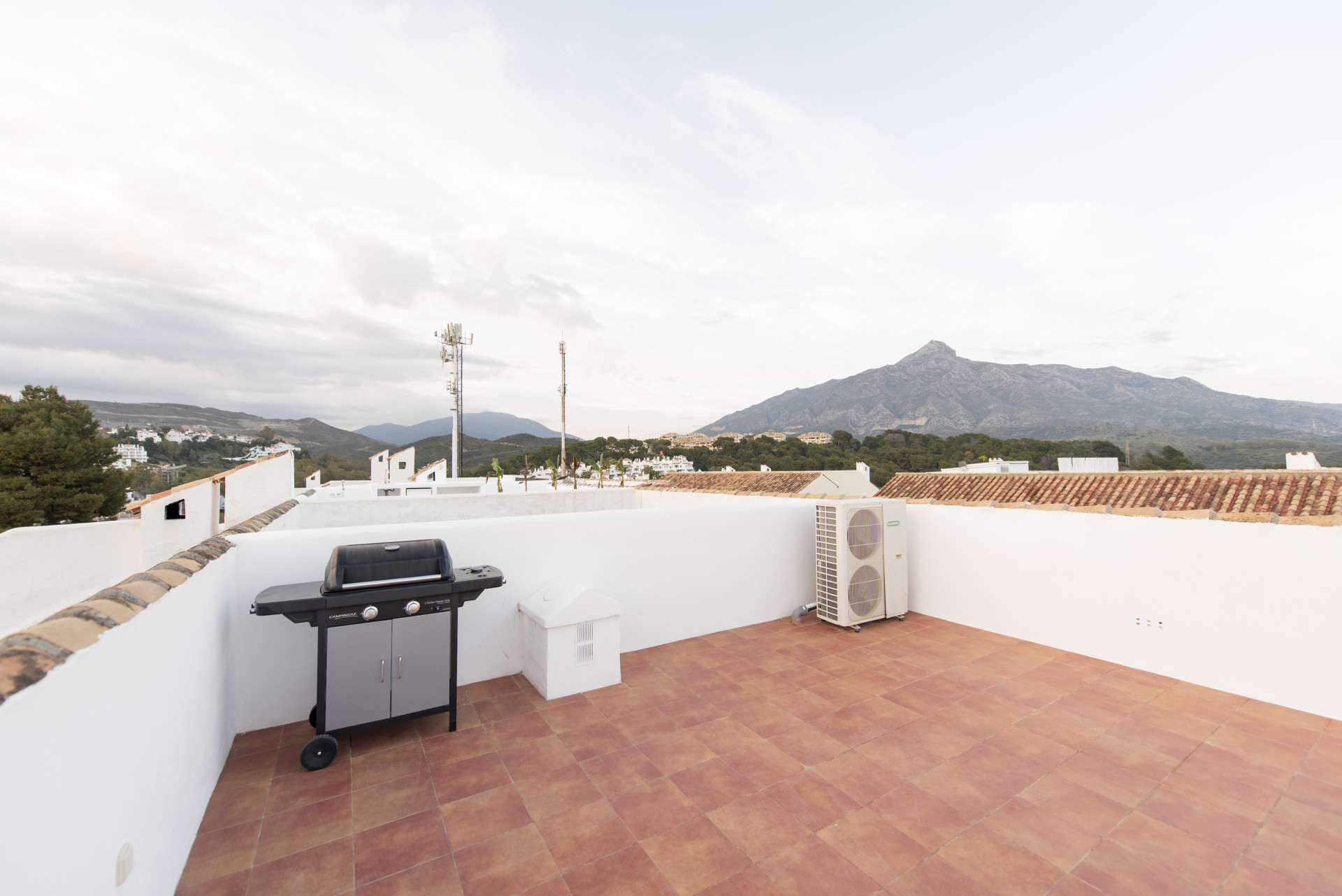 Property 1042-00030P