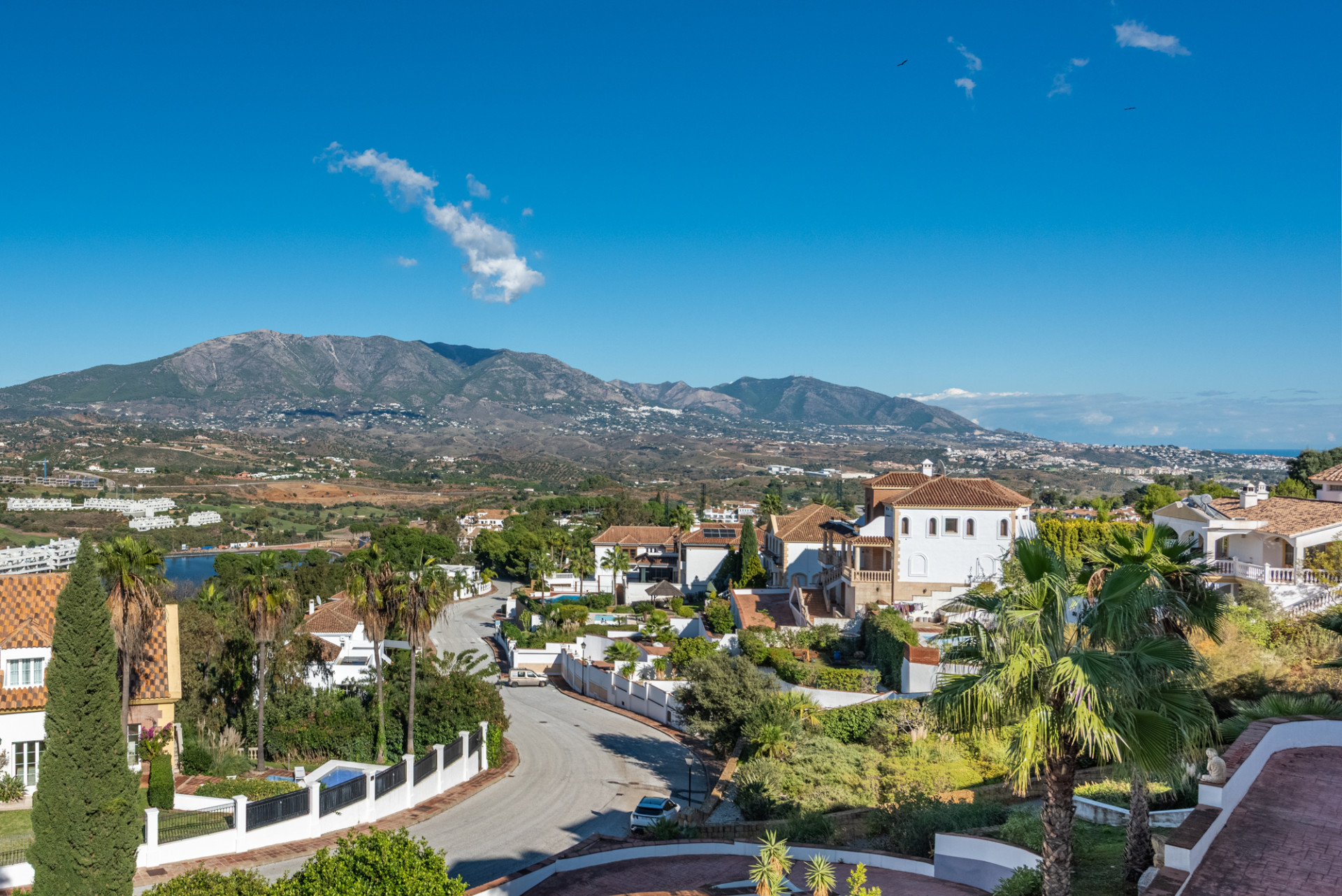 Exclusieve villa met golflevensstijl en panoramisch uitzicht in La Cala Golf