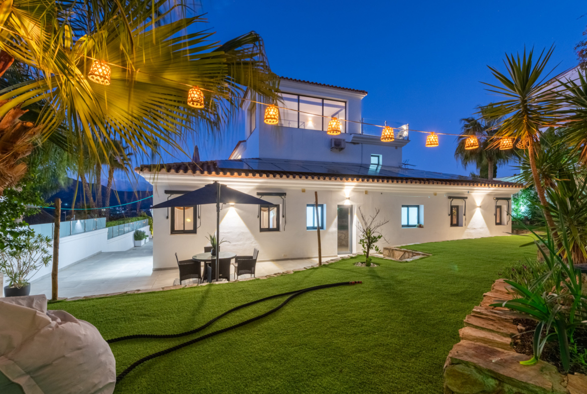 Exclusieve villa met golflevensstijl en panoramisch uitzicht in La Cala Golf