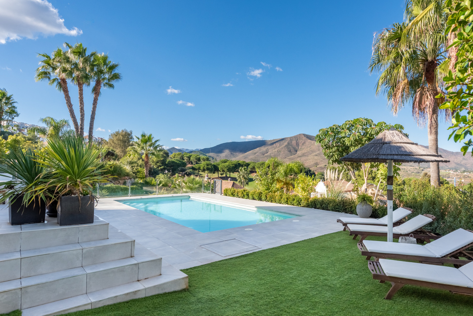 Exclusieve villa met golflevensstijl en panoramisch uitzicht in La Cala Golf
