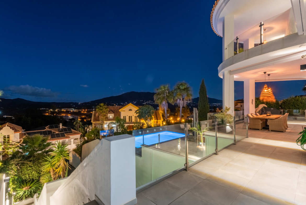 Exclusieve villa met golflevensstijl en panoramisch uitzicht in La Cala Golf