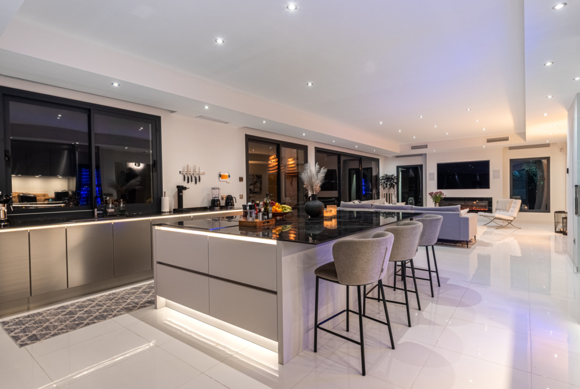 Exclusieve villa met golflevensstijl en panoramisch uitzicht in La Cala Golf