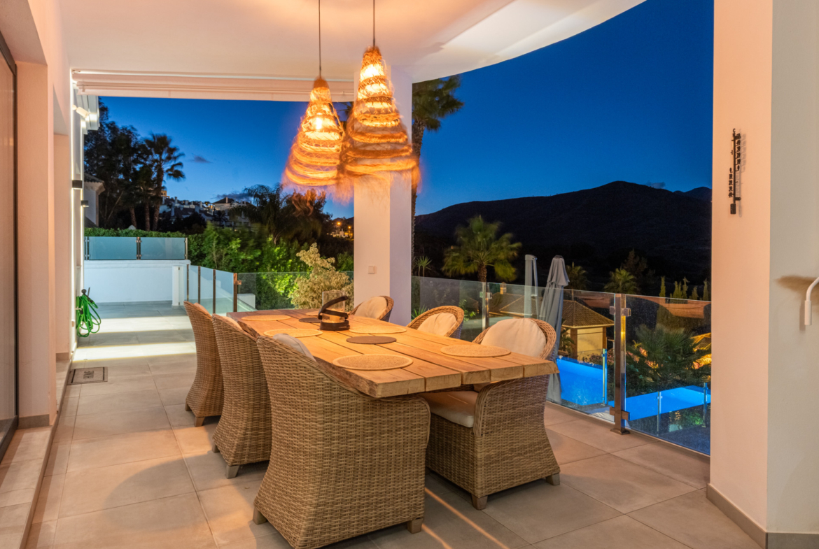 Exclusieve villa met golflevensstijl en panoramisch uitzicht in La Cala Golf