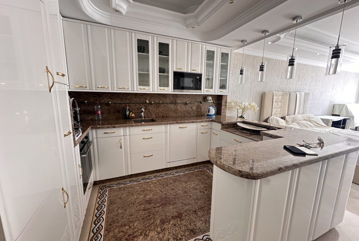 Property 1042-00027P