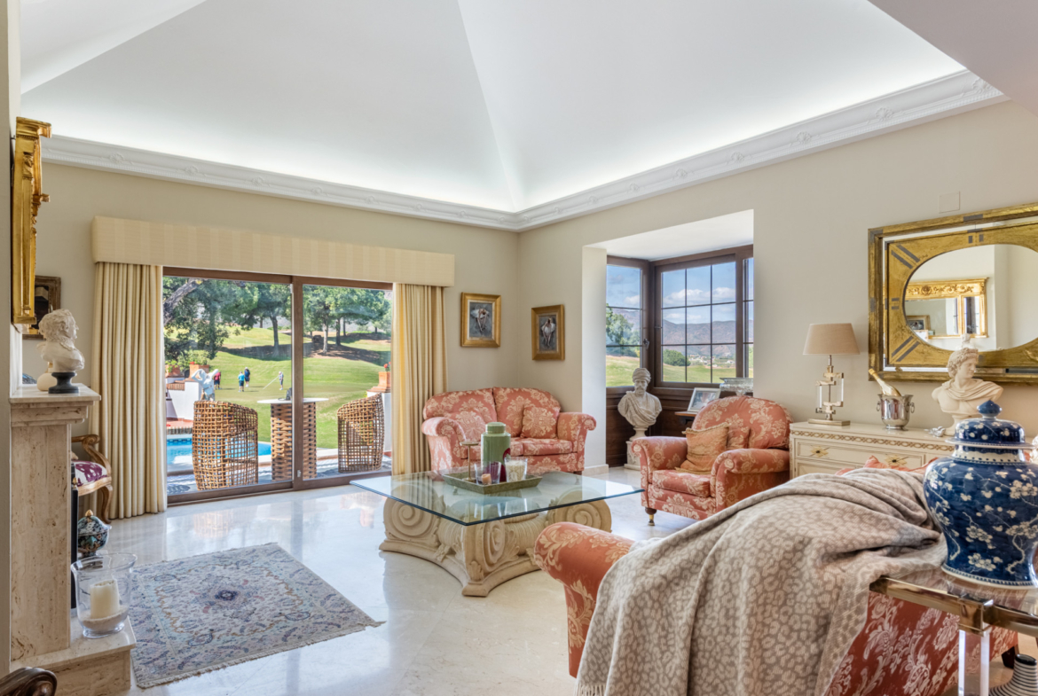 Property 1042-00033P