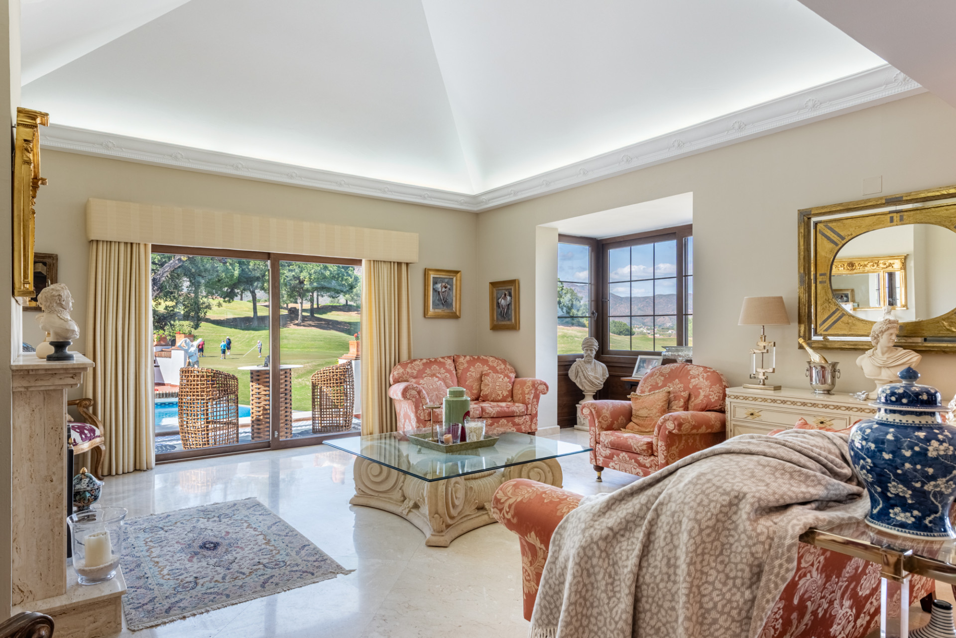 Property 1042-00033P