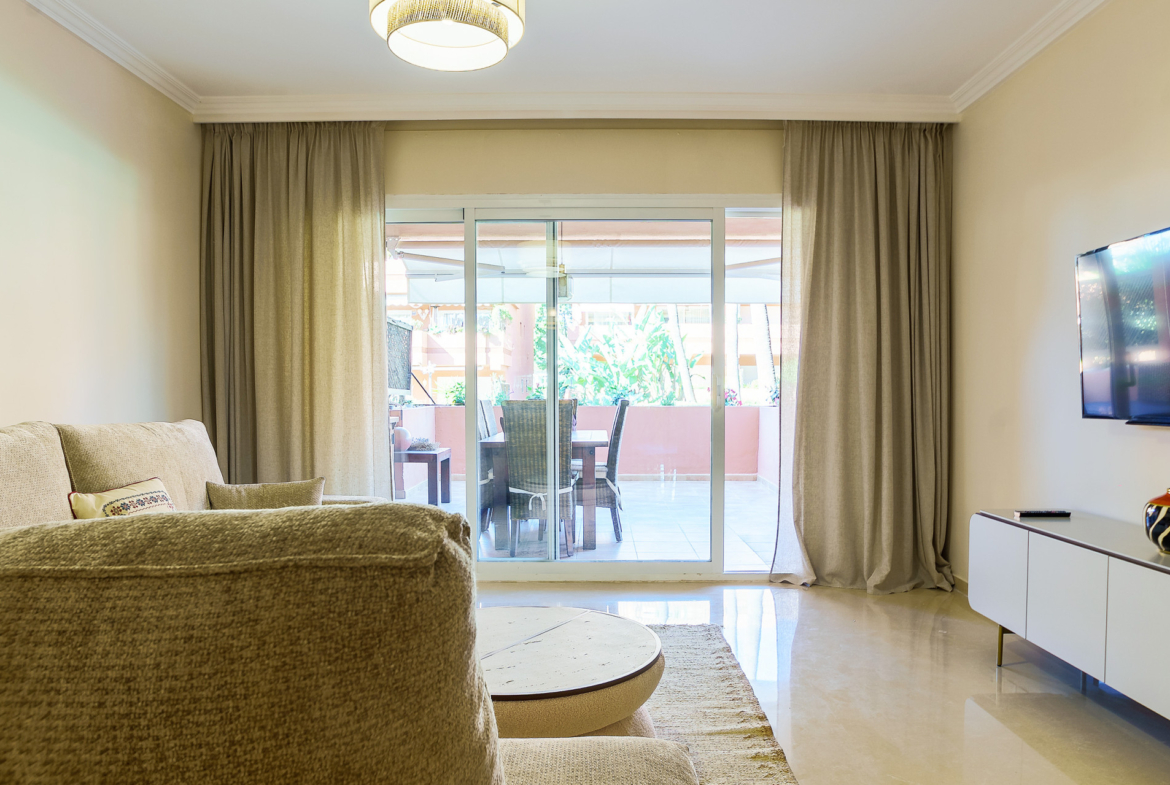 Available for rent only from March to October.