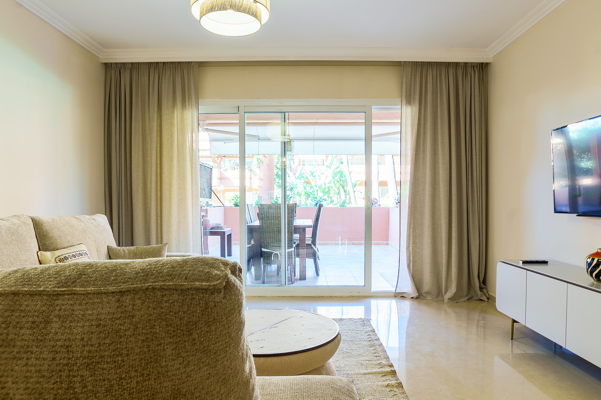 Available for rent only from March to October.