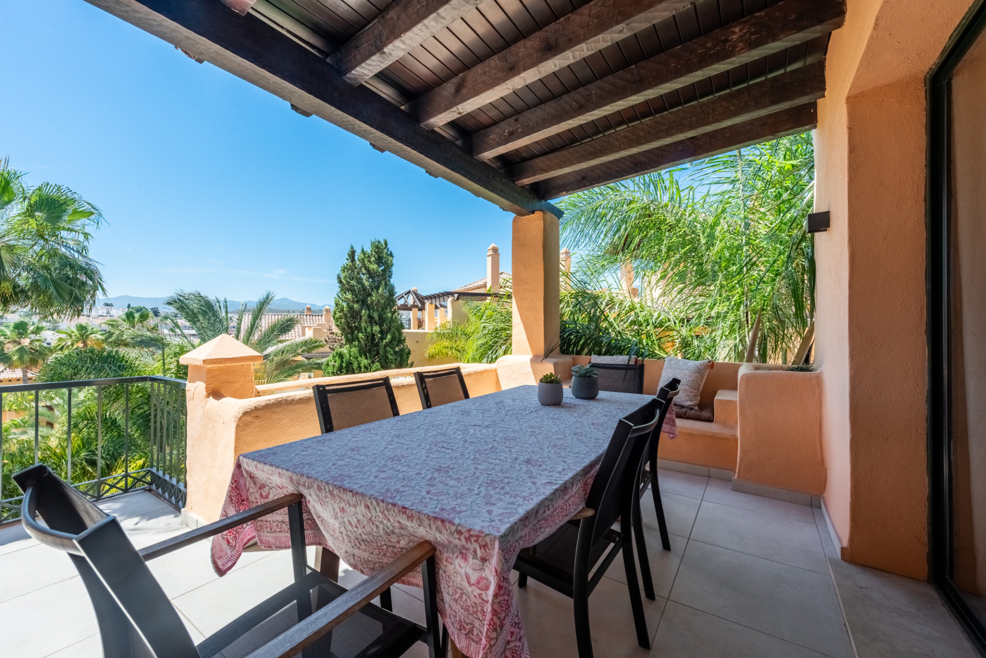 Ático dúplex exclusivo en Atalaya.