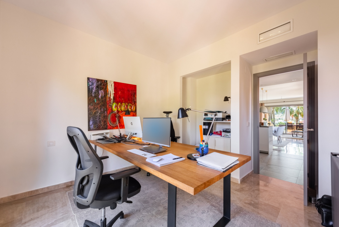 Ático dúplex exclusivo en Atalaya.