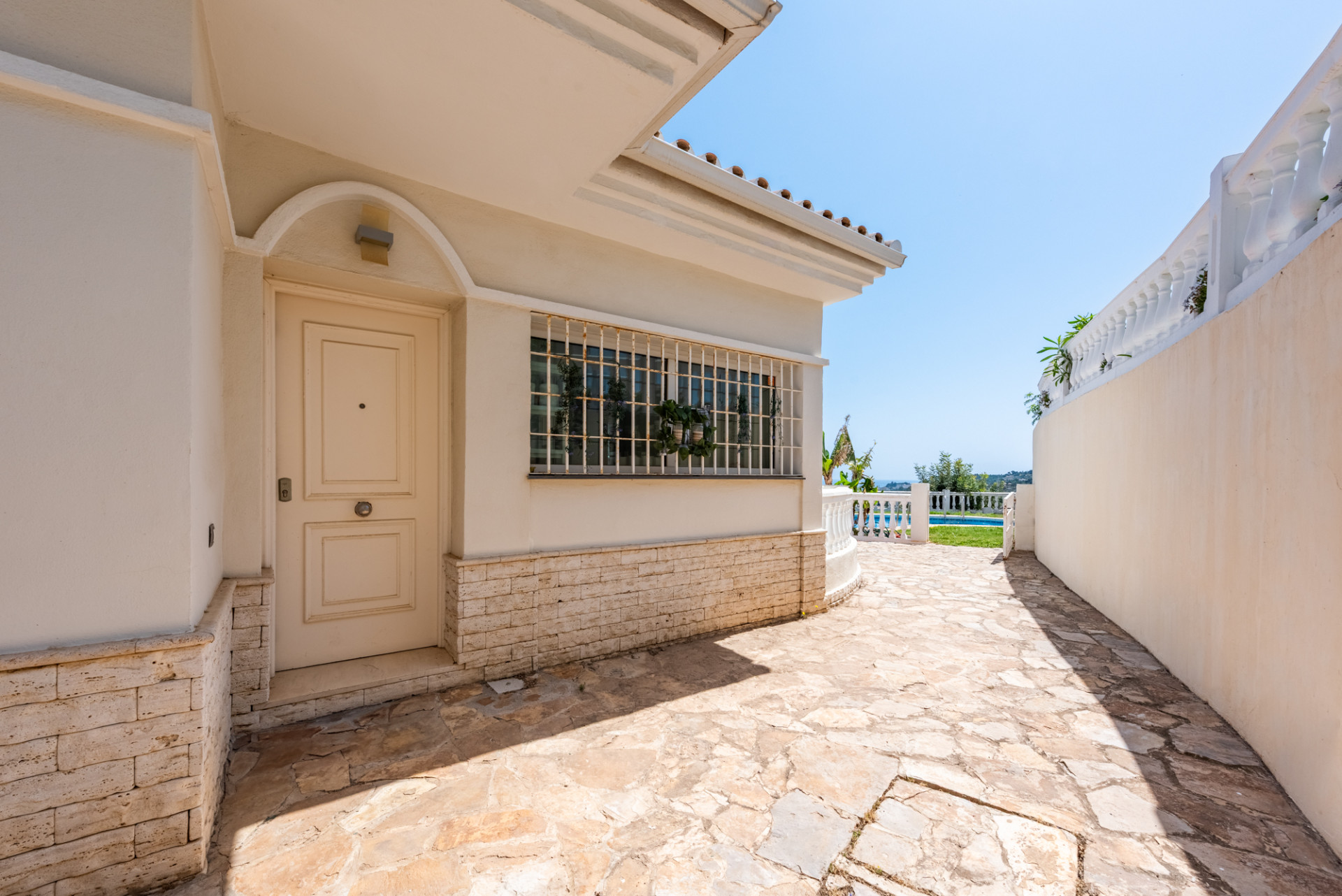 Kleine villa met panoramisch uitzicht in Jardines del Águila