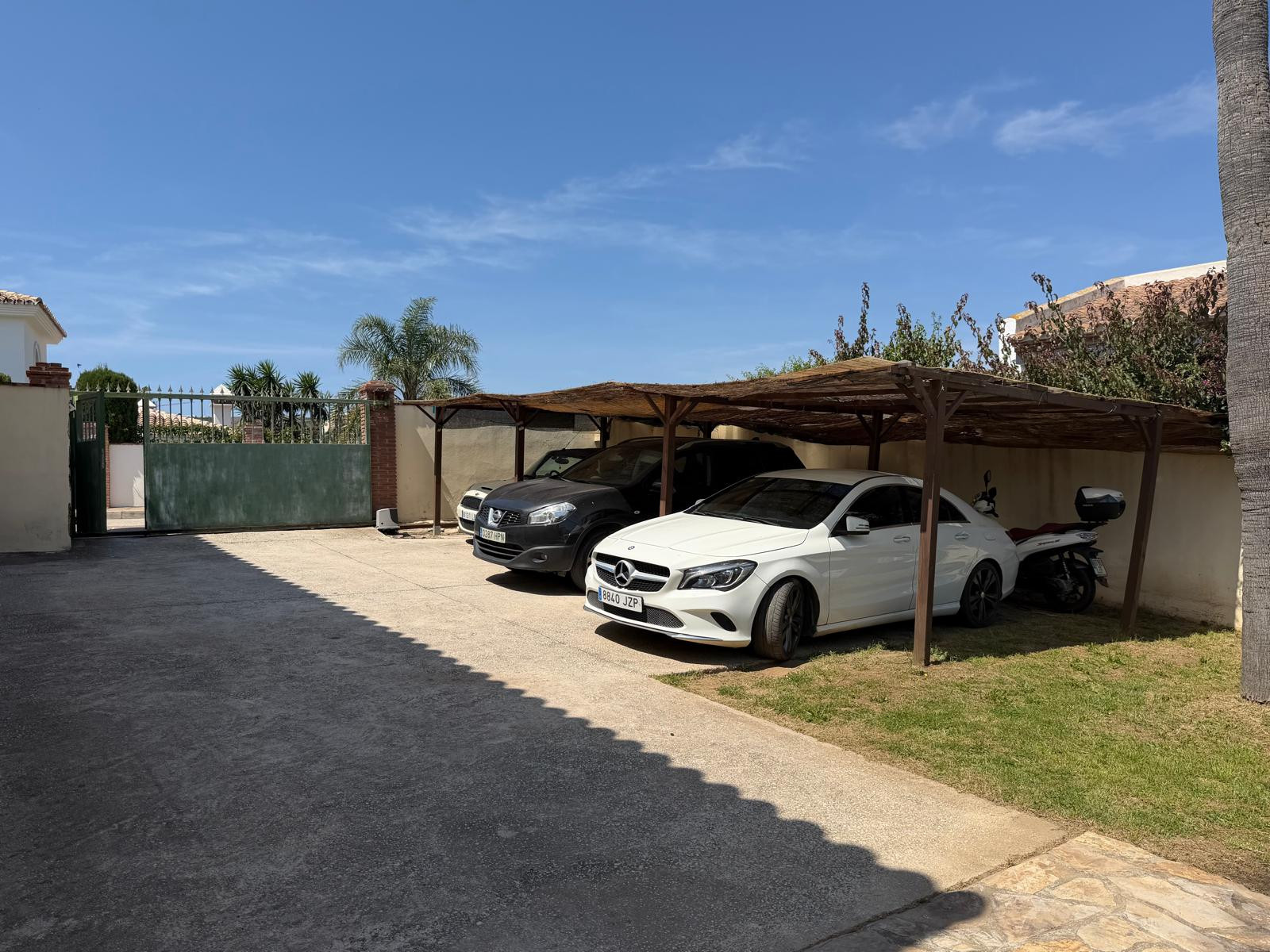 Kleine villa met panoramisch uitzicht in Jardines del Águila