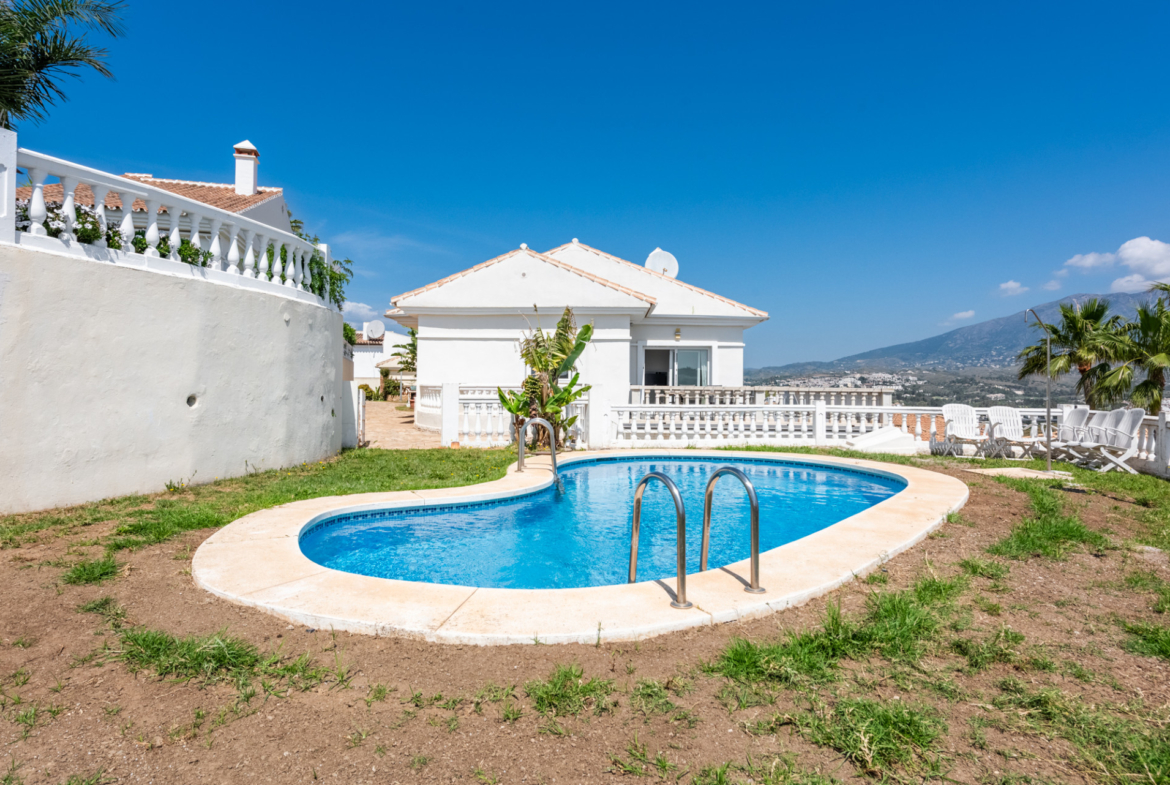 Kleine villa met panoramisch uitzicht in Jardines del Águila