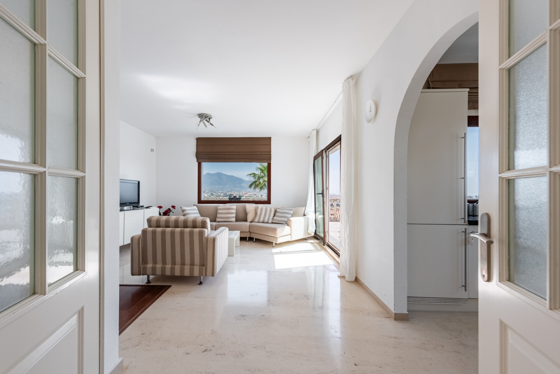Kleine villa met panoramisch uitzicht in Jardines del Águila